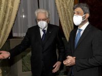 Italian President Sergio Mattarella (L) with Italian Lower House Speaker, Roberto Fico, during their meeting at the Quirinale Palace following the resignation of Prime Minister Giuseppe Conte, in Rome, Italy, 29 January 2021.
ANSA/QUIRINALE PALACE PRESS OFFICE/PAOLO GIANDOTTI 
+++ ANSA PROVIDES ACCESS TO THIS HANDOUT PHOTO TO BE USED SOLELY TO ILLUSTRATE NEWS REPORTING OR COMMENTARY ON THE FACTS OR EVENTS DEPICTED IN THIS IMAGE; NO ARCHIVING; NO LICENSING +++