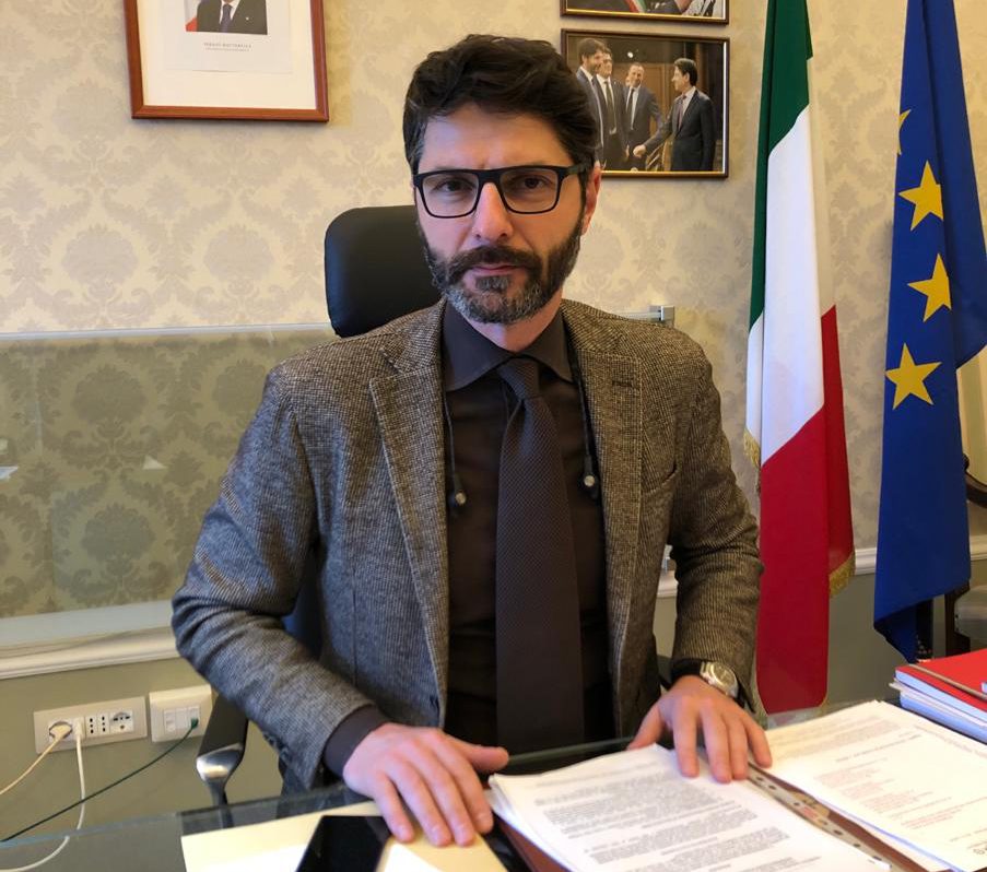 Gravina pronto al grande salto verso la Regione? «Sto bene qui, per ora…»