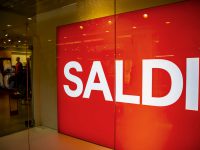 La pandemia frena anche la corsa all’affare