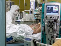 Cinque i morti tra cui un 58enne e 76 nuovi casi: il tasso è all’11,9%