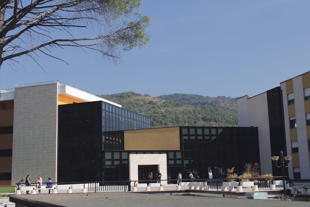 Fino a Giugliano per un ricovero Neuromed: noi mai chiamati