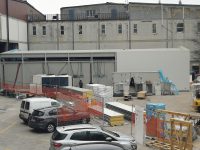 Altri 105 nuovi contagi e il tasso sale al 13.4%, ospedali ancora ‘pieni’