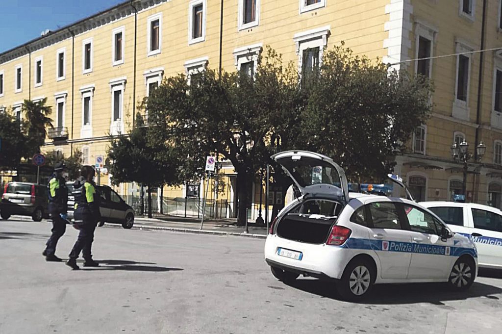 Campobasso, da ieri alla Cittadella dell’economia vaccini anche alla Municipale