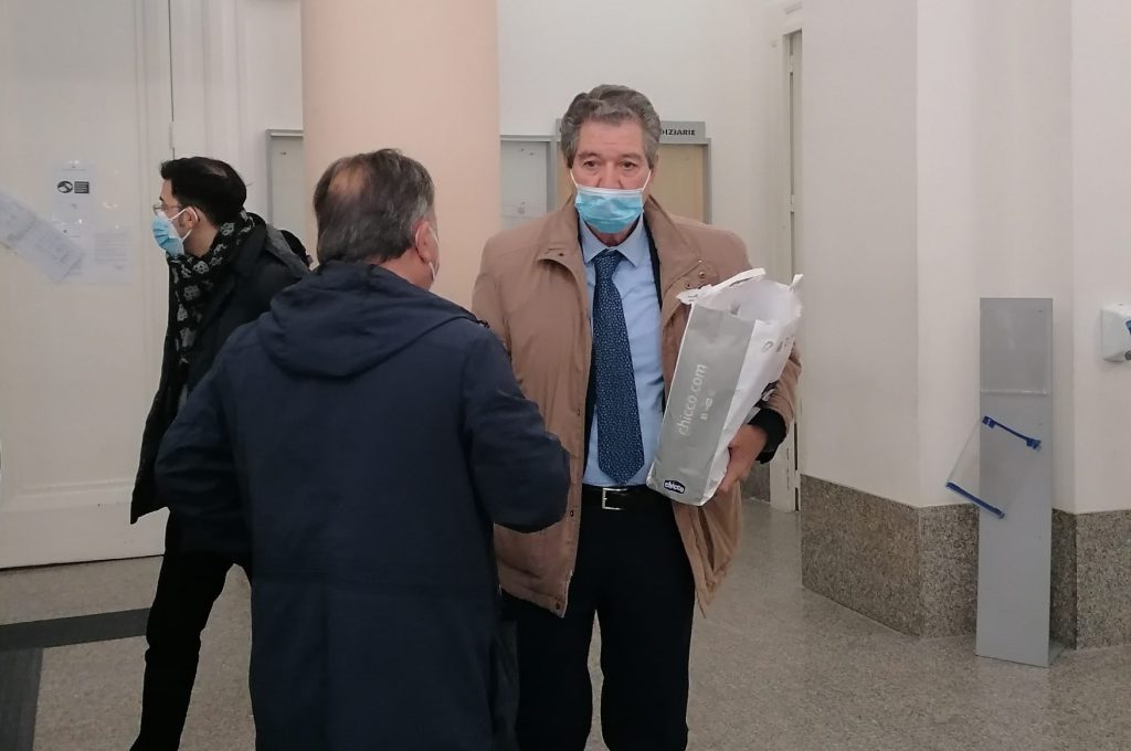 Il generale per ora non risponde, i legali: condotte non penalmente rilevanti, presto una memoria