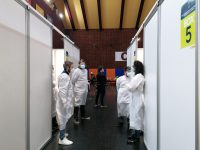 Avanti tutta su fragili e over 80, rimodulata la campagna vaccini