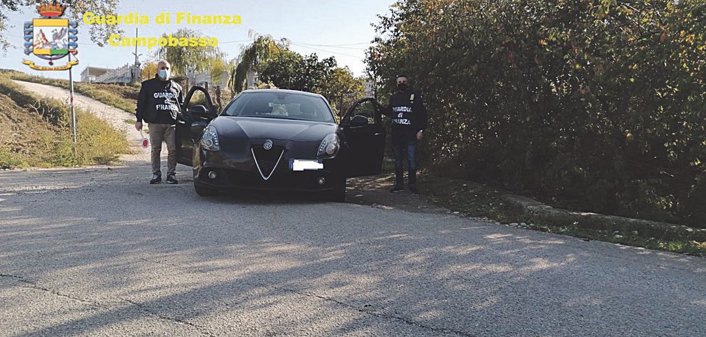 Termoli, due 25enni arrestati dalle Fiamme gialle