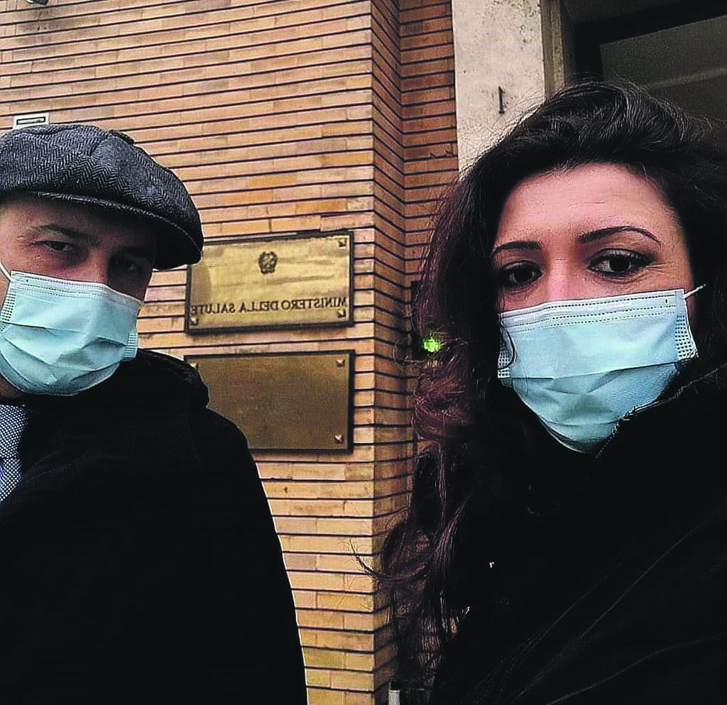 Incarichi a partita Iva, un emendamento al dl Sostegni per prorogare gli operatori sanitari