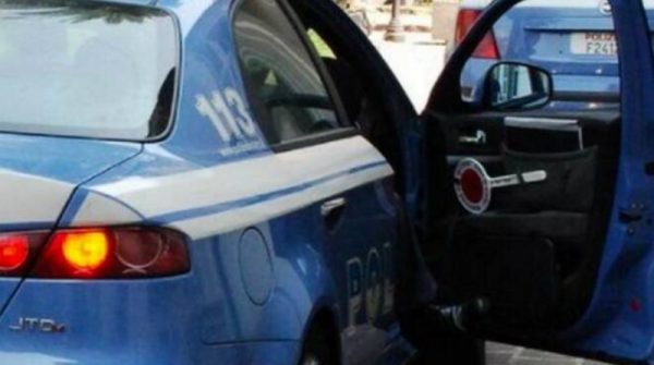 Campobasso, ingoia la droga per sfuggire al controllo della Polizia: ragazza salva per miracolo
