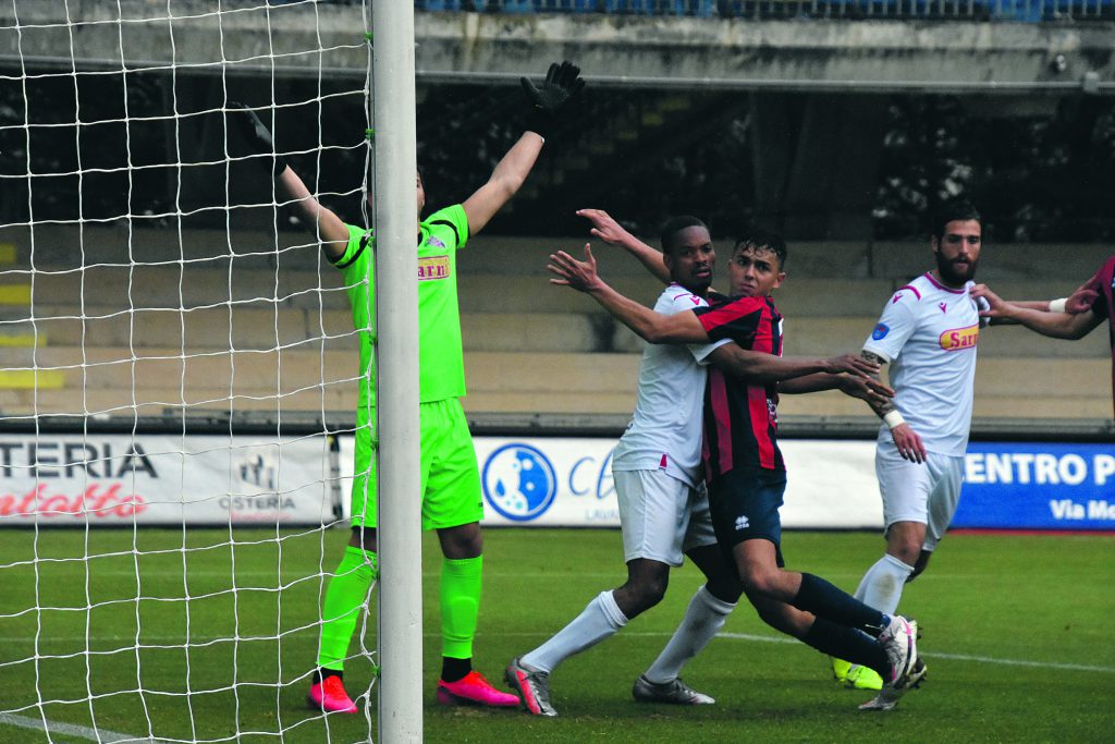 Lupi, l’occasione per mettere una seria ipoteca sulla promozione