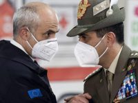 Vaccini anti Covid, giovedì arrivano Figliuolo e Curcio