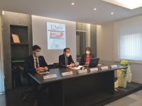 Dagli occhi impauriti di chi ha fame d’aria alla speranza, infermieri nell’anno del Covid