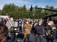 Figliuolo risponde a Federico: consegne alle singole Regioni in proporzione ai residenti