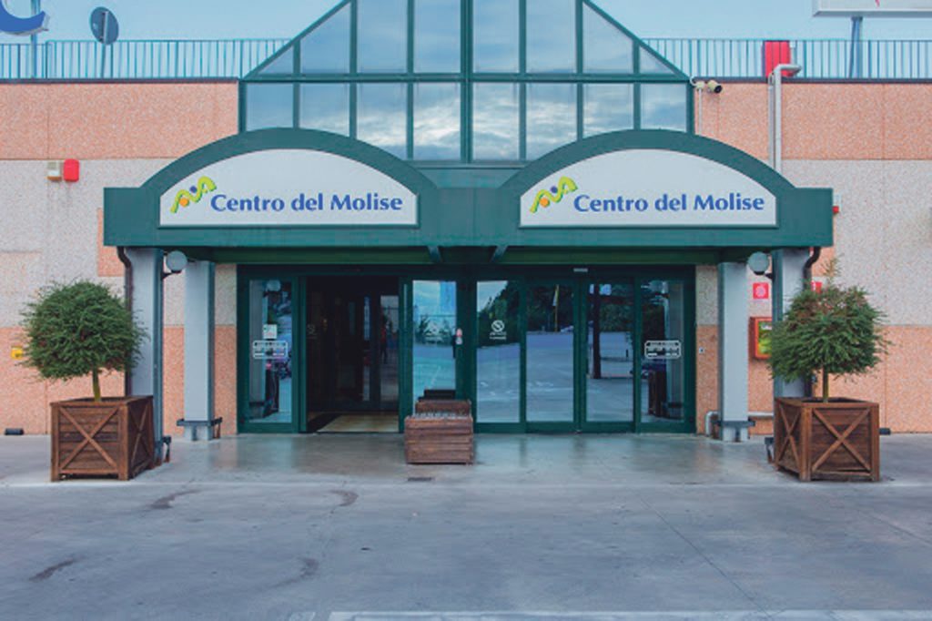 Campobasso, da sei mesi costretti a chiudere nel weekend: oggi la protesta dei centri commerciali