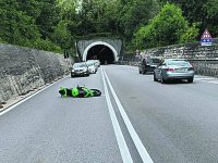 Perde il controllo della moto, miracolato 21enne di Pescolanciano