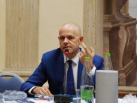 Il prof si difende: la mia è legittima critica politica e non vilipendio