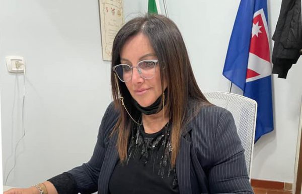 «Se al mio posto ci fosse stato un uomo le cose sarebbero andate diversamente»