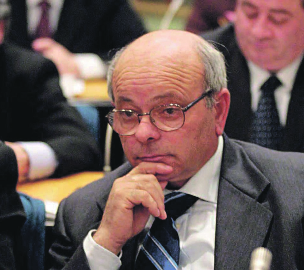 Spese pazze dei gruppi, condanna confermata per Camillo Di Pasquale