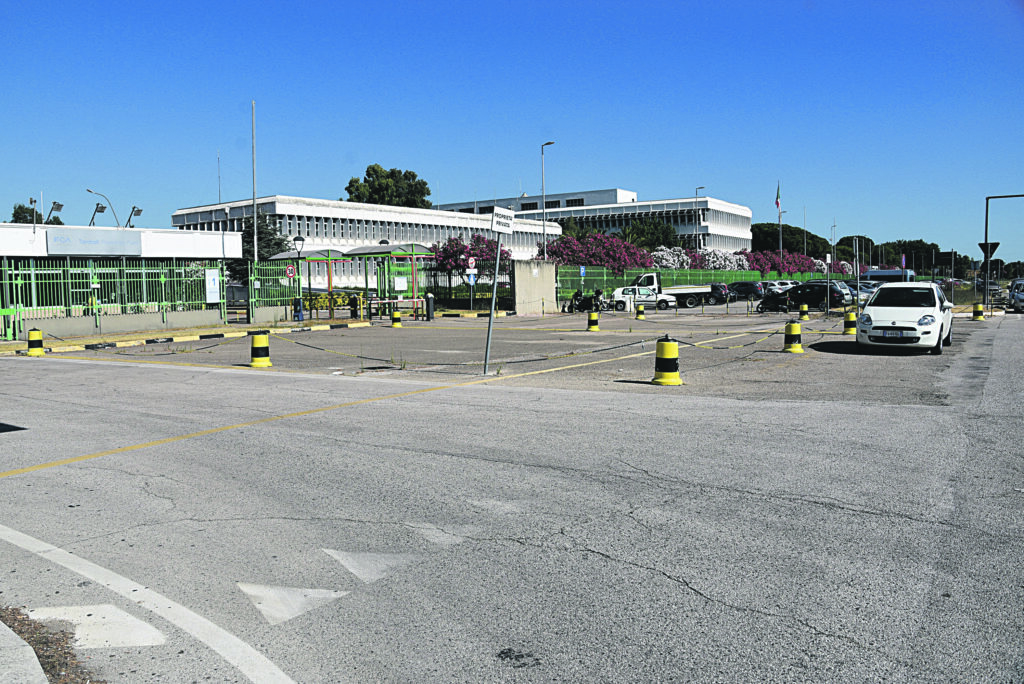 Aspettando la Gigafactory a Termoli si incentiva l’esodo di 100 lavoratori