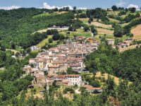 Spinete punta dritto sulla scuola: ricetta anti spopolamento