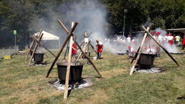 Capracotta, il Covid cancella la Pezzata: appuntamento al 2022