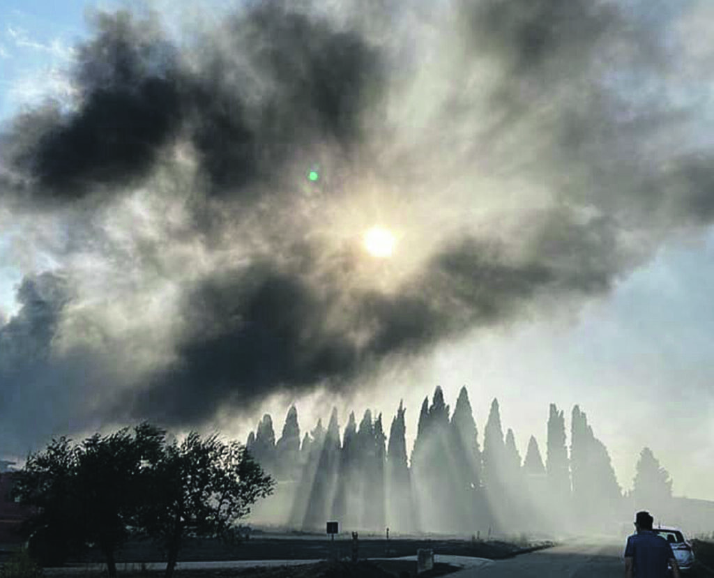 Troppi roghi, scattano una denuncia e decine di contravvenzioni