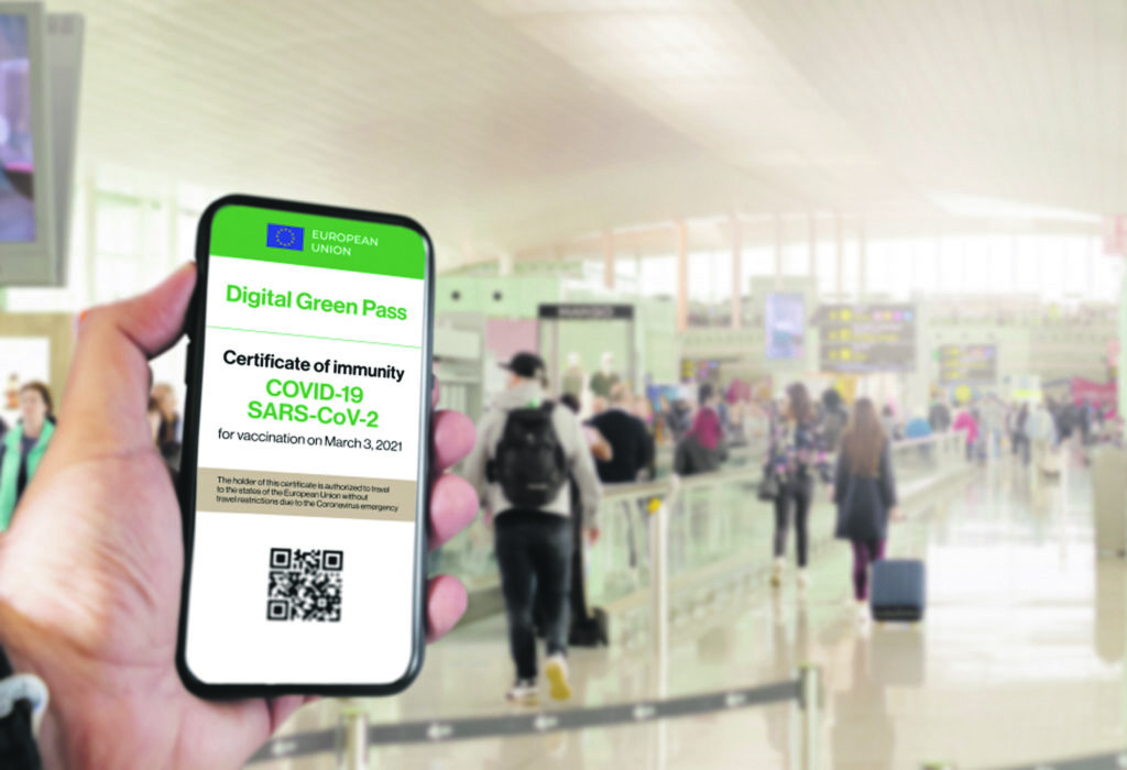 Green pass obbligatorio per trasporti e scuola, le regole dal 1°settembre