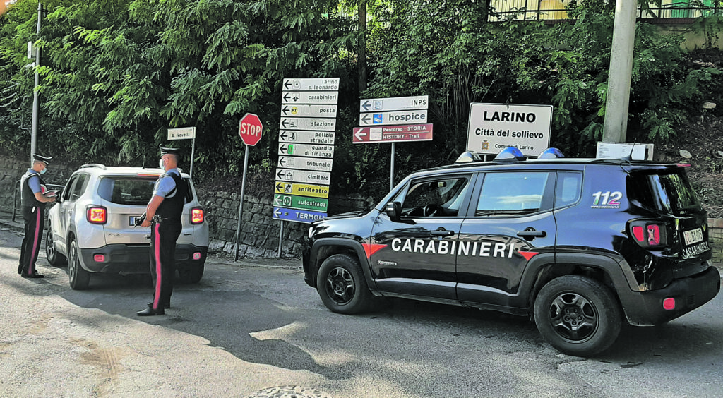 Larino, ladro di tombini incastrato dalle telecamere e denunciato