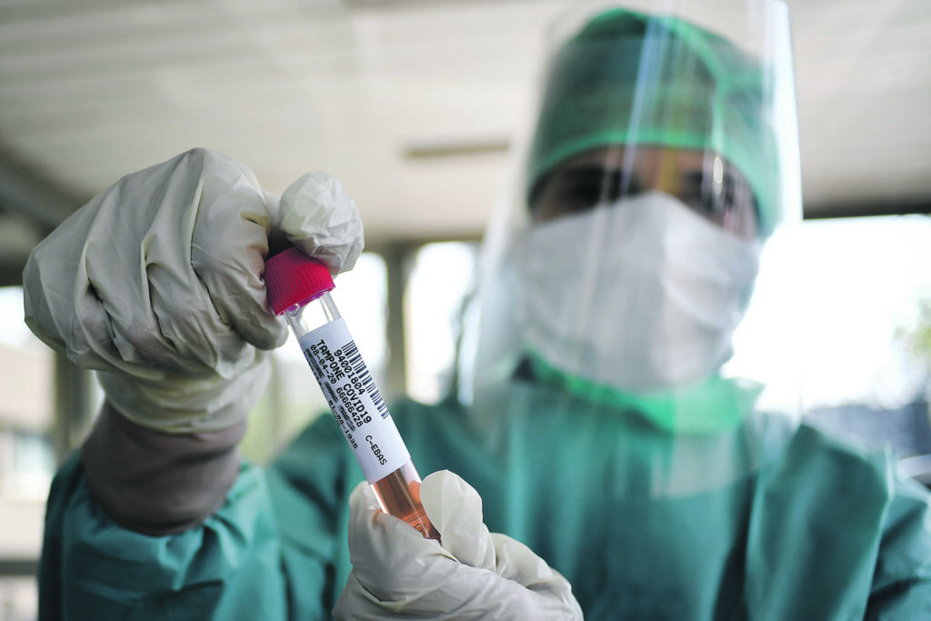 Un giorno nerissimo: muore una 36enne, 51 i nuovi contagi