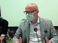 Toma alla cabina di regia: spingiamo su “booster” e dosi pediatriche