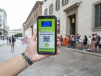 Guariti senza certificato, vaccinati all’estero & Co: cosa fare per scaricare il green pass