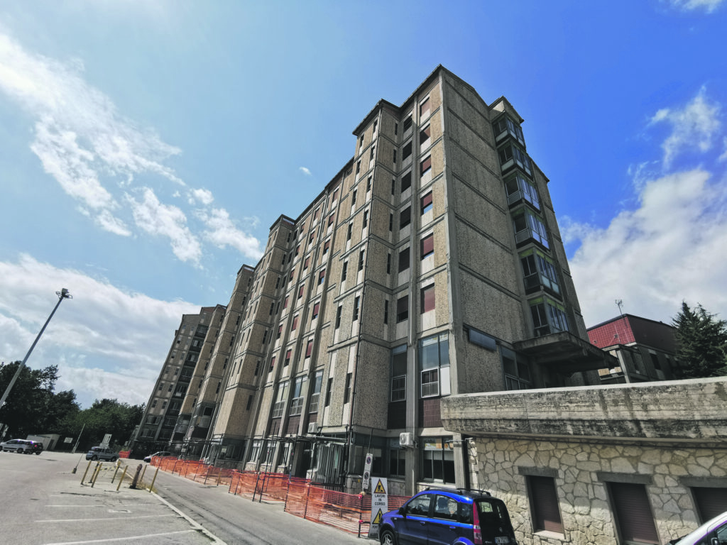 Covid: uno solo nuovo contagio e 12 guariti, stabili i ricoveri al Cardarelli