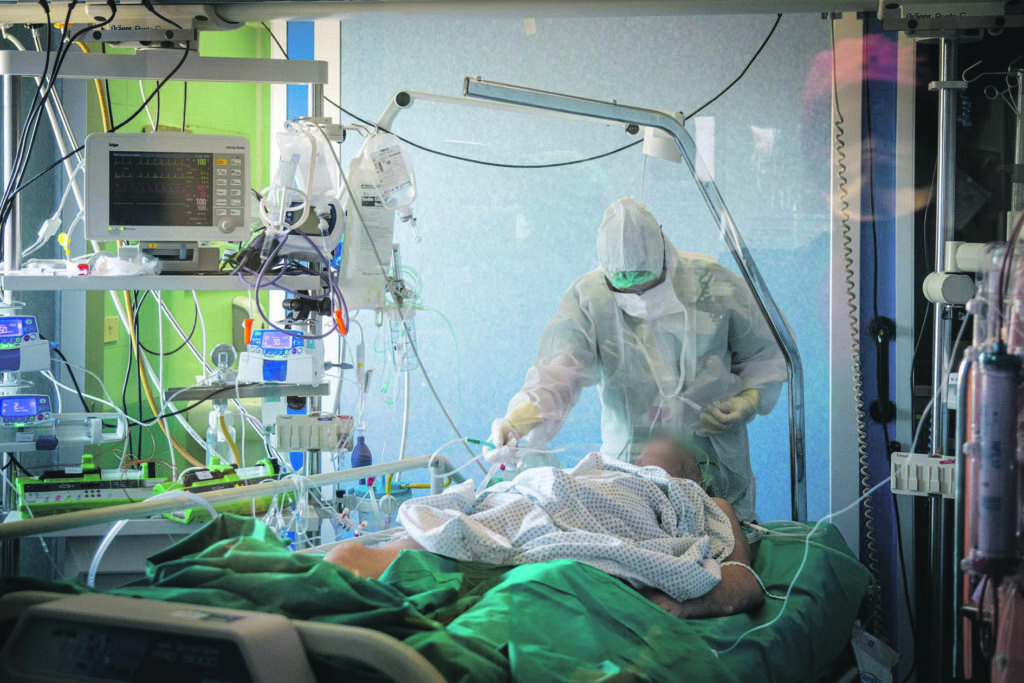Sale l’occupazione in terapia intensiva: ricoverato 45enne