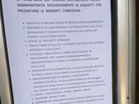 Terza dose, utenti chiamati e poi ‘respinti’ nei centri