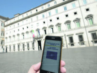 La facciata di Palazzo Chigi durante il Consiglio dei Ministri sull'estensione dell'obbligo del Green Pass per lavoratori in ambito pulizia e mense di scuola, RSA e ospedali
Roma, 09 settembre 2021.   
ANSA/FABIO CIMAGLIA