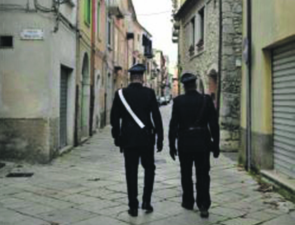 Casa vacanze fantasma a Tropea, truffati 8 giovani bojanesi