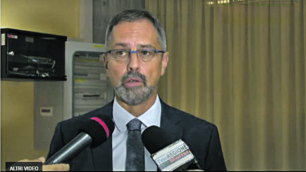 Eventi avversi lievi e superati in poche ore, lo studio di Ripabelli: vaccino sicuro