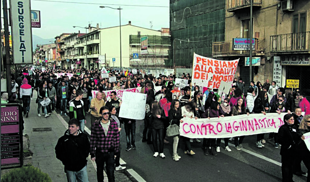 La turbogas ‘si può fare’: «Non incide sull’ambiente e la Piana è sana»