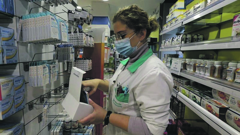 C’è il decreto di Toma: vaccini antinfluenzali in farmacia