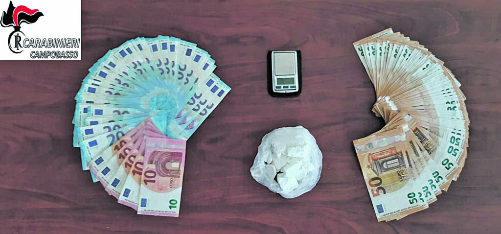 Cocaina e armi, due arresti dei Carabinieri tra Puglia e Molise