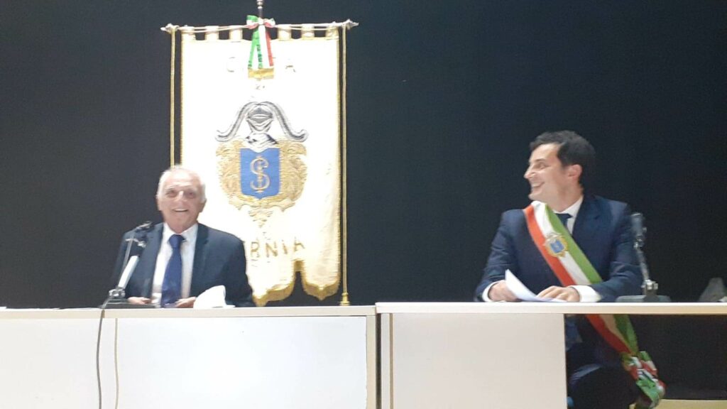 Isernia. Consiglio con ‘gaffe’: prima l’odg e poi la riunione dei capigruppo