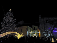 Percorsi più “stringenti”, si riaccendono le Luminarie di Larino