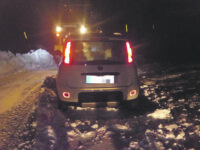 Pendolari bloccati dalla neve sul tratto Capracotta-Guado Liscia