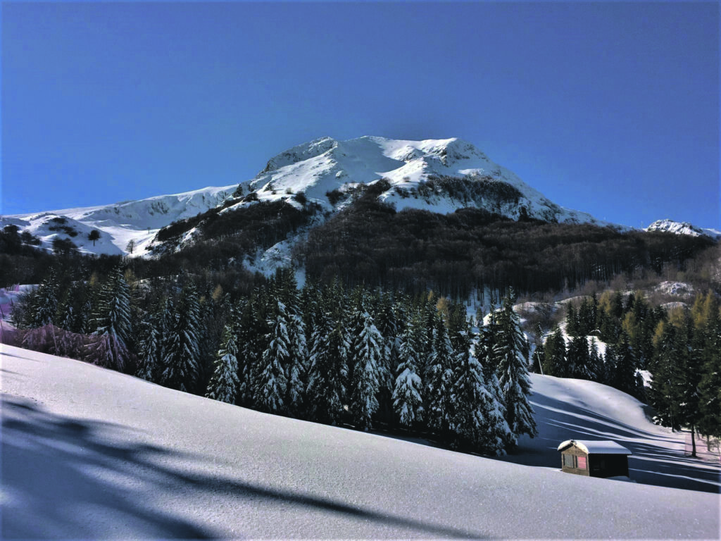 Turismo invernale, più di 178mila euro a maestri e scuole di sci