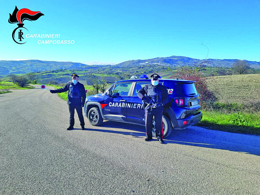 Palata, bastonato e rapinato: arrestati i due malviventi