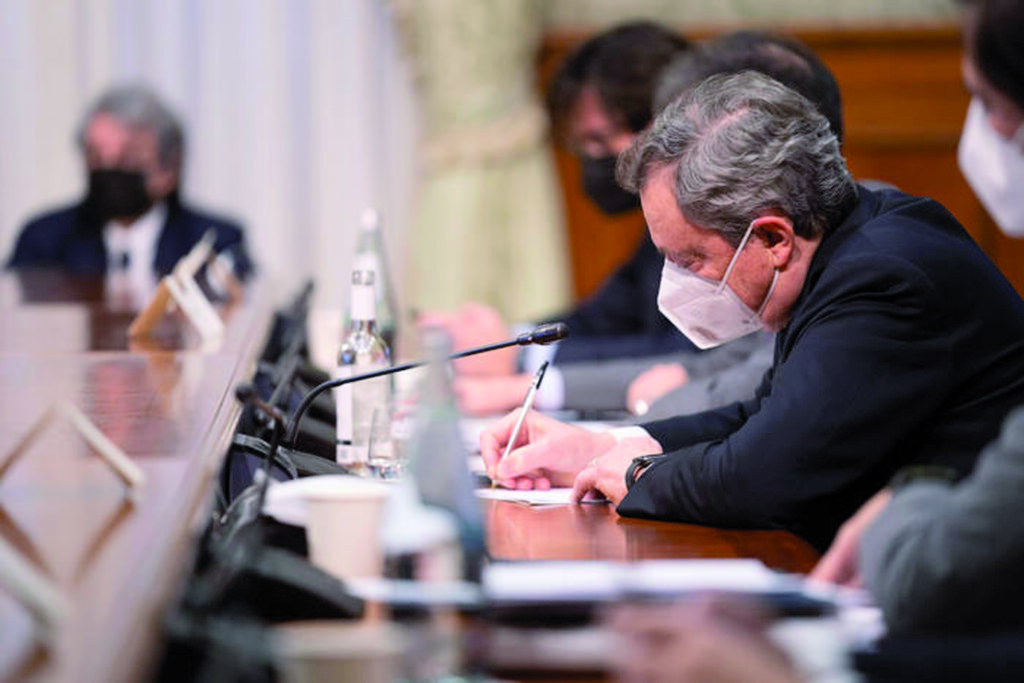 Omicron blocca l’Italia, cambia la quarantena