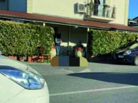 Colpito da un cazzotto, 60enne di Isernia muore dopo 10 giorni di coma: il 16enne esperto di arti marziali è accusato di omicidio