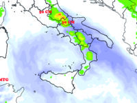 Nuova ondata di maltempo, forti raffiche di vento e nevicate intorno ai 300 metri