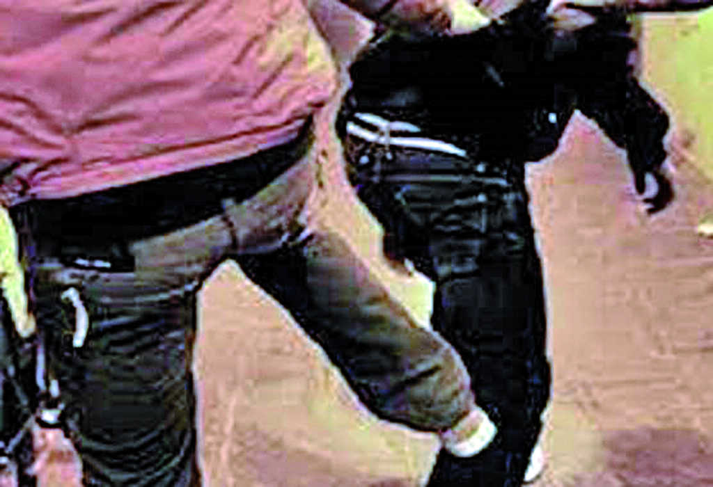 Sesto Campano, torna a casa e trova l’ex con il nuovo compagno: preso a bastonate