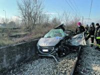 Pozzilli. Auto travolta dal treno al passaggio a livello, Lucia Fantauzzi non ha avuto scampo