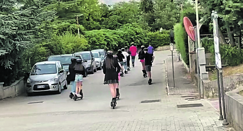 Campobasso. Monopattini ‘addio’, il Comune mette alla porta la società